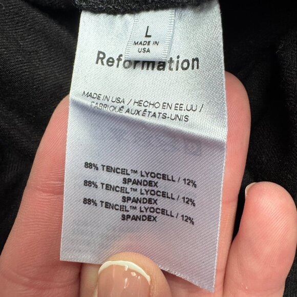 Reformation Rylan Black Midi Skirt Large Front Slit Knit TENCEL Lyocell Revolve - Picture 8 of 10